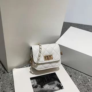 Diamond Quilted Chain Bag Women Trendy Square Crossbody Sling Bag For Woman New Year & Valentines Day