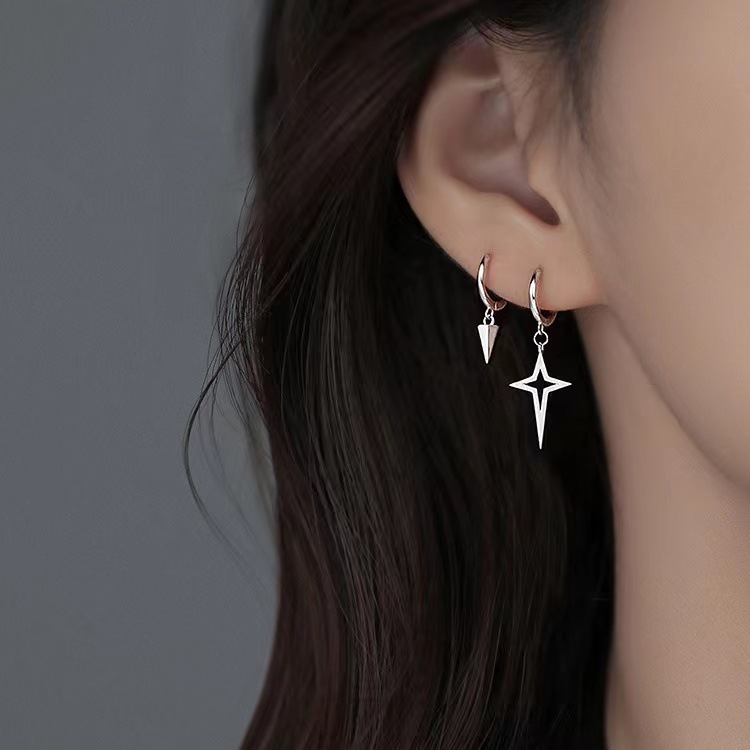 S925 Cross Starไม่สมมาตรต่างหูต่างหูเย็นหญิงNicheต่างหูหรูหราต่างหูสไตล์เย็น