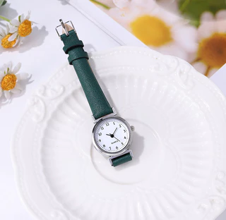 Minimalist Small Dial Watch สายหนังแท้สอบของขวัญศึกษาสีขาวสีดําสีชมพูสําหรับผู้หญิง