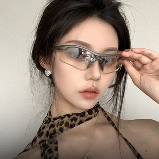 แว่นกันแดดกีฬาใหม่ที่มีระบบกันลมในตัวและสีสันสดใส สำหรับการปั่นจักรยานกลางแจ้งและการปกป้องดวงตา