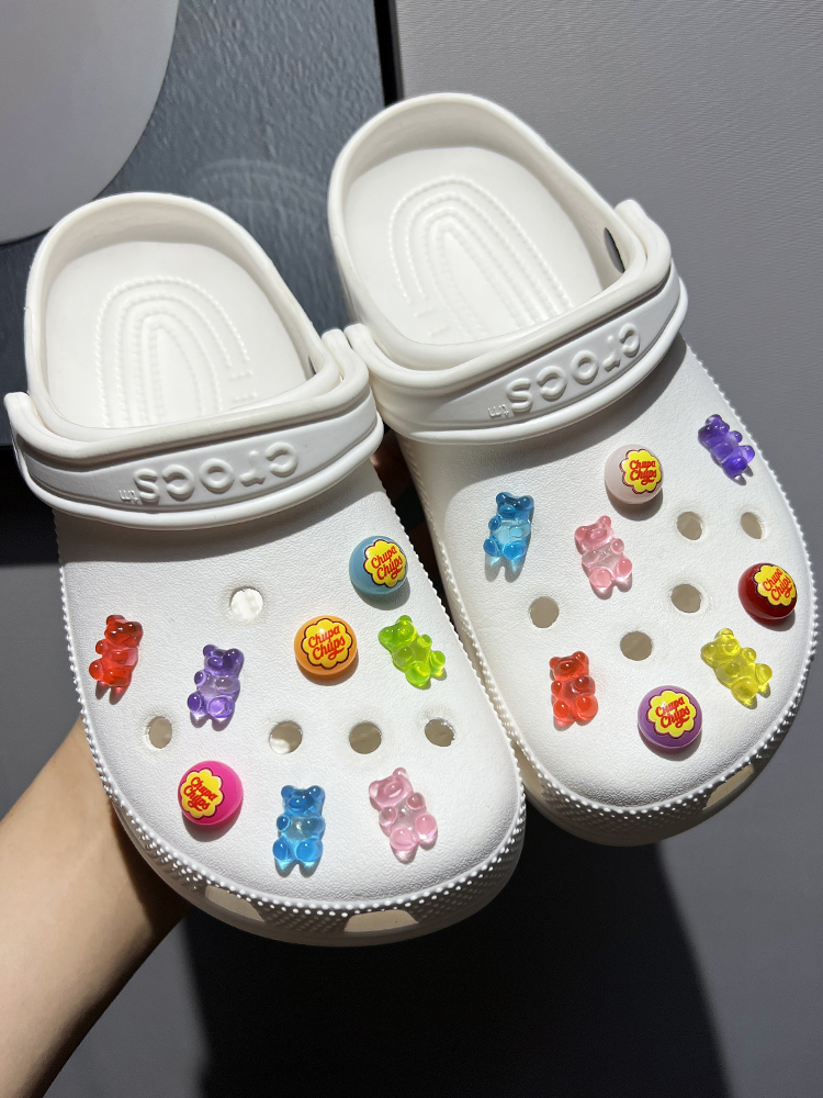 16 ชิ้นหมีซีรีส์ crocs charm jibbitz clog jibbitz ชุด crocs charms อุปกรณ์เสริม