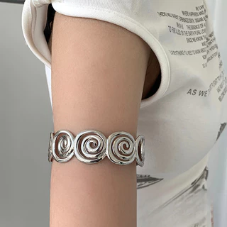 ยุโรปอเมริกันรอบเกลียวเปิดสร้อยข้อมือที่เรียบง่ายอเนกประสงค์ผู้หญิงเครื่องประดับ