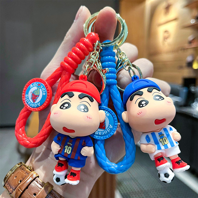 ประณีตฟุตบอล Shin-Chan การ์ตูนพวงกุญแจ pvc จี้การ์ตูนตุ๊กตาของขวัญกระเป๋านักเรียน Key Chain จี้คู่ของขวัญเครื่องประดับ