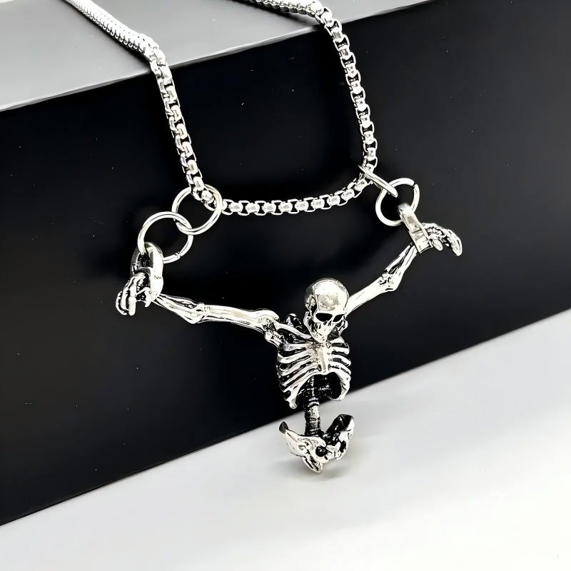 Gothic Dark Skull จี้สร้อยคอ Punk Hip-hop Alloy โครงกระดูกเก่า Clavicle Chain ฮาโลวีนสร้อยคอ