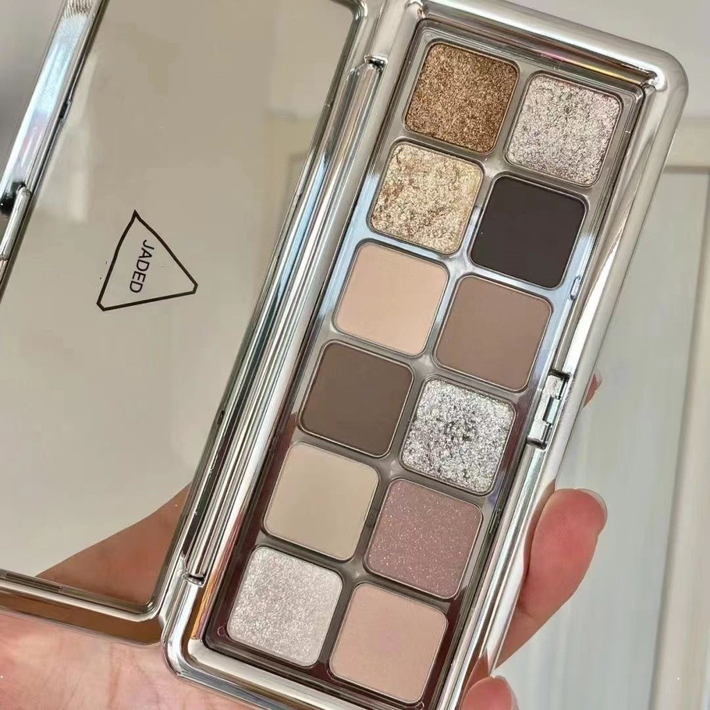 สไตล์ใหม่ Super Flashing Cement 12 สีอายแชโดว์ Palette Matte Pearlescent Earth Color Cold Tea Brown Eyeshadow