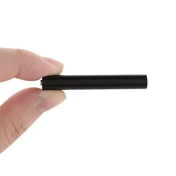เครื่องบันทึกเสียงมืออาชีพ 8GB เสียงดิจิตอล Mini Dictaphone