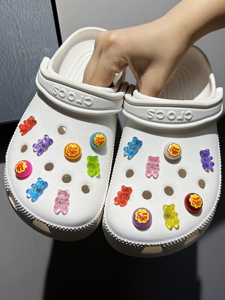 16 ชิ้นหมีซีรีส์ crocs charm jibbitz clog jibbitz ชุด crocs charms อุปกรณ์เสริม