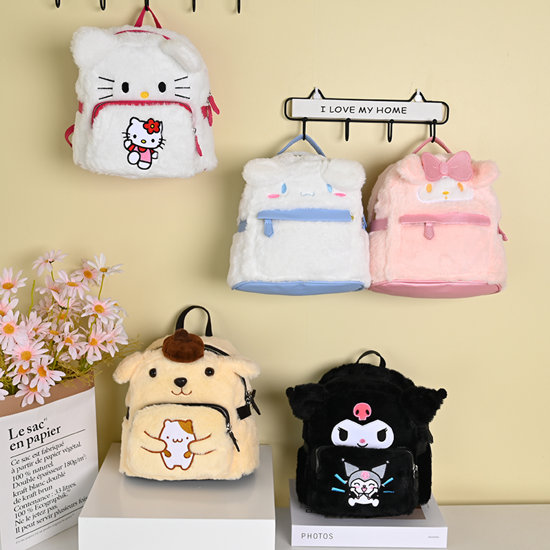 SANRIO 1ชิ้นน่ารักมินิลูกอมสีตุ๊กตากระเป๋าเป้สะพายหลัง ซานริโอ กระเป๋าเป้สะพายหลังสําหรับเด็กสําหรับโรงเรียนการเดินทาง