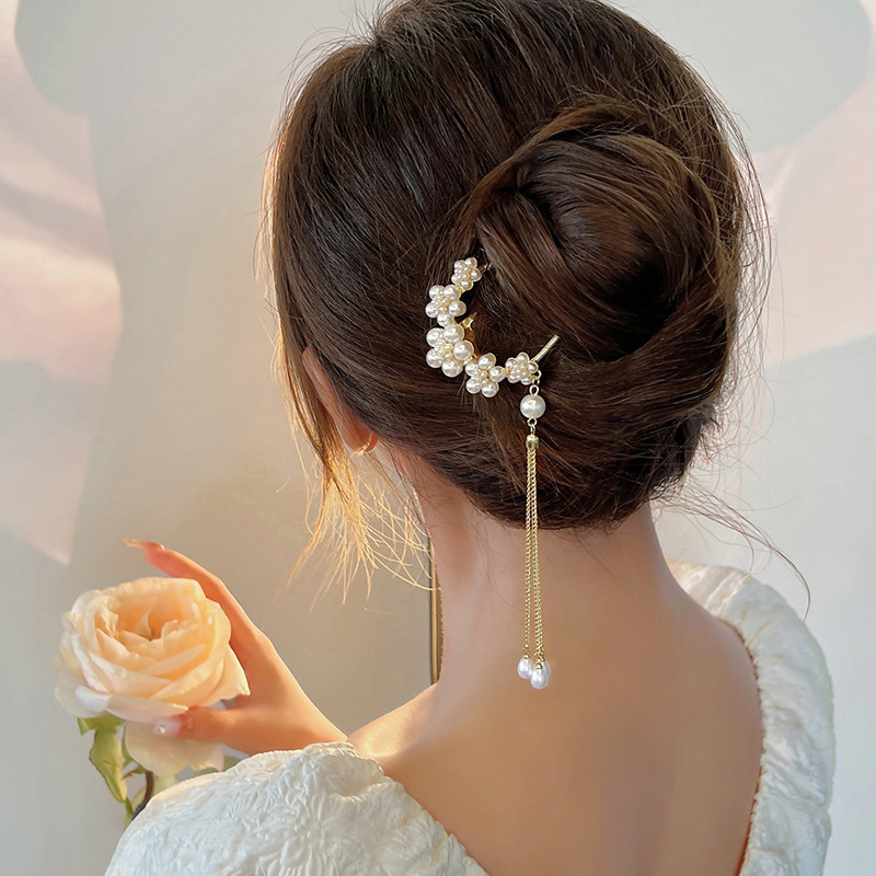 1 ชิ้น High-End ไข่มุกดอกไม้ Hairpin หญิงอารมณ์ All-Match ด้านหลังหัวแผ่นผมพู่ Step เขย่า Hairpin Headdress หญิง