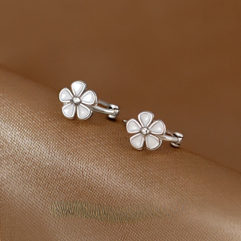 แฟชั่นต่างหูดอกเดซี่เกาหลีที่เรียบง่ายหรูหราเครื่องประดับอเนกประสงค์สําหรับผู้หญิงสวมใส่ทุกวันของขวัญ - รูปที่ 2