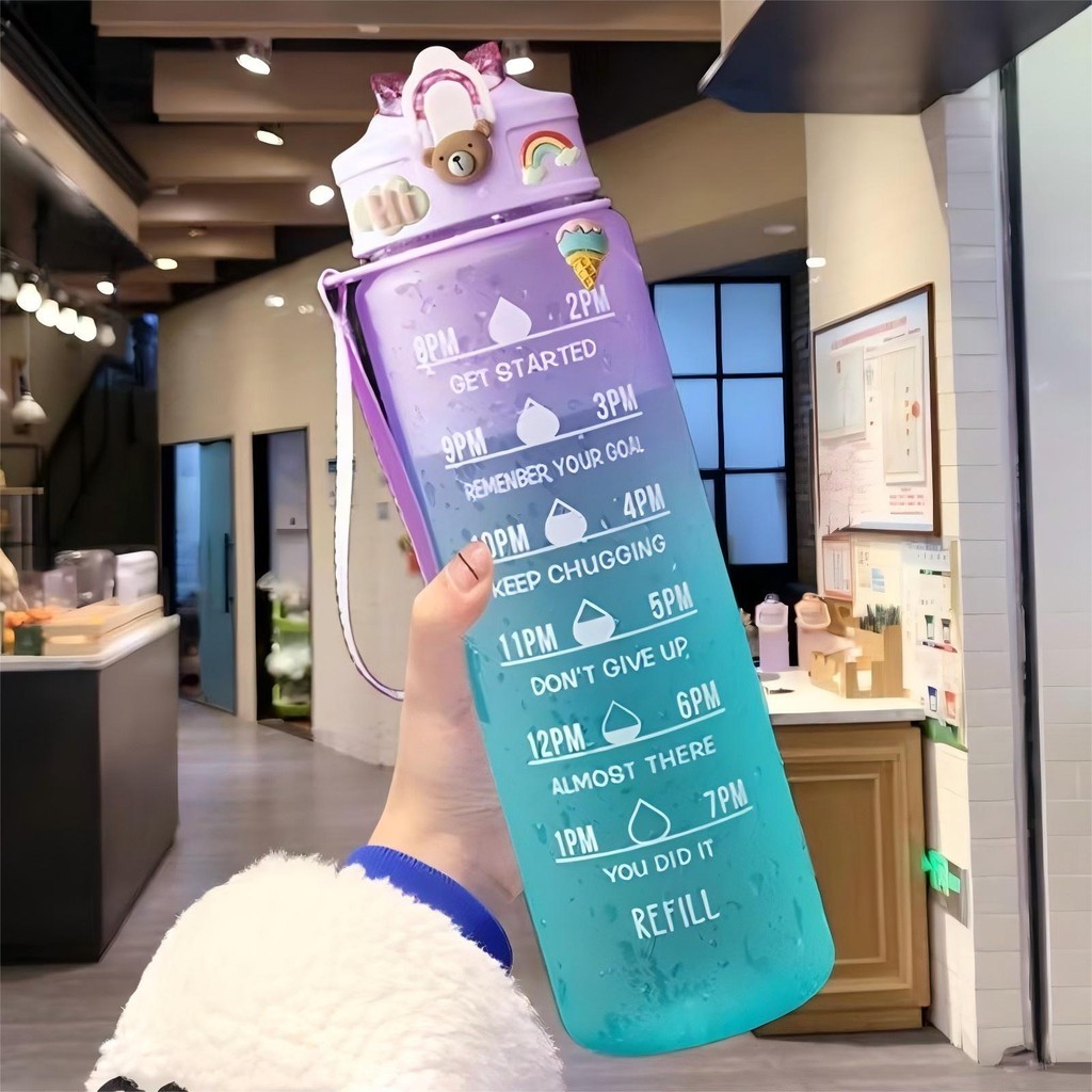 ข้ามพรมแดนร้อนขาย800มิลลิลิตรไล่โทนสีสามชิ้นชุดกลางถ้วยฝ้าถ้วยน้ําความจุขนาดใหญ่กีฬาถ้วยน้ํากับถ้วยน้ํา