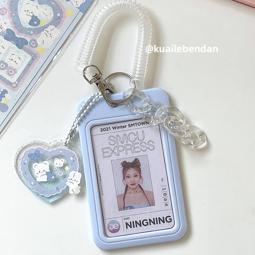 ผู้ถือบัตร รหัส ผู้ถือบัตรผู้ถือบัตรนักเรียนสติกเกอร์ ทําเอง การ์ดรูปถ่ายผู้ถือไอดอลรูปถ่ายเชือกเส้นเล็กบัตรภาพบัตรปกบัตรบัตรเข้าค