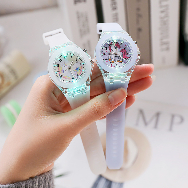 Luminous นาฬิกาเด็กการ์ตูนยูนิคอร์นนาฬิกาควอตซ์สร้อยข้อมือชุดของขวัญเด็กไม่มีกล่อง