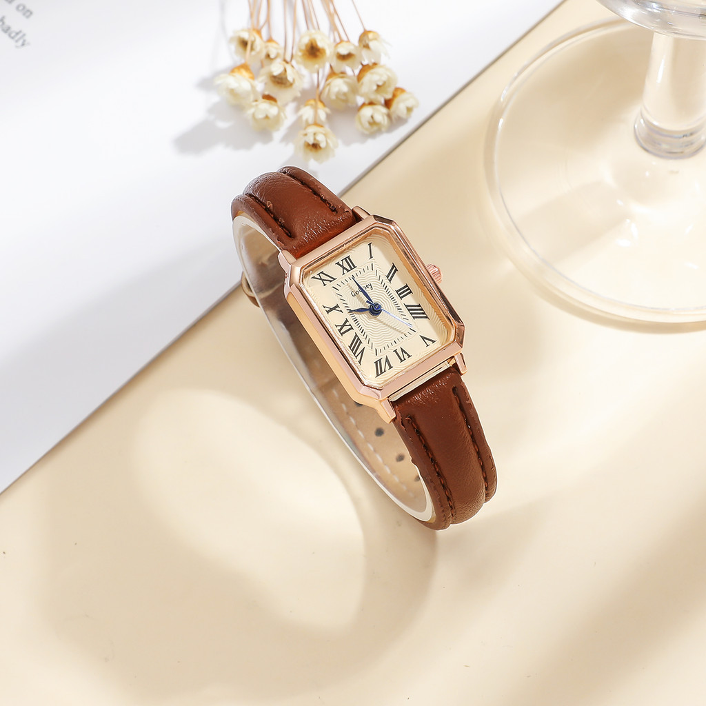 สินค้าใหม่นาฬิกาโรมัน Niche Simple เวอร์ชั่นเกาหลี All-Match ประณีต Niche High-End Retro สุภาพสตรีนาฬิกาผู้หญิง