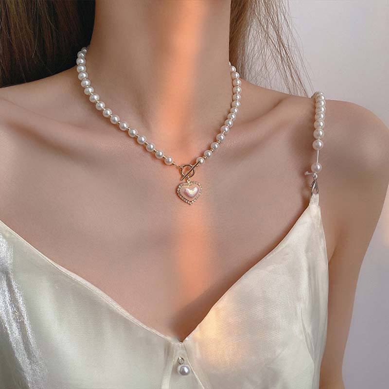 สร้อยคอหัวใจมุกเครื่องประดับเค้นคอชั้นหรูหราออกแบบเฉพาะผู้หญิง