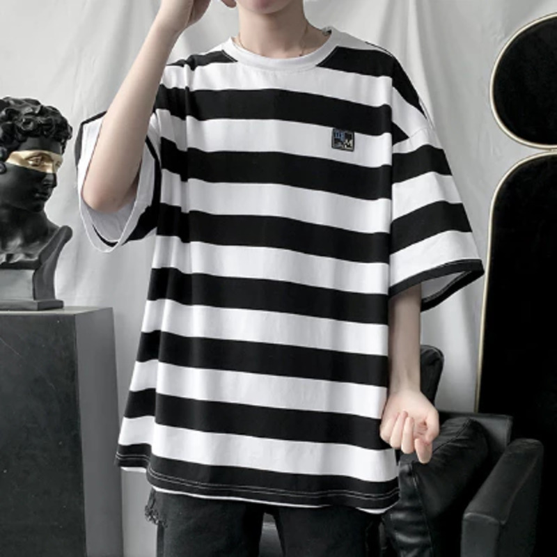 เสื้อยืดลายทาง วินเทจ ผ้าดี ใส่สบาย สไตล์เกาหลี เสื้อผ้าผู้ชาย/ผู้หญิง Size M