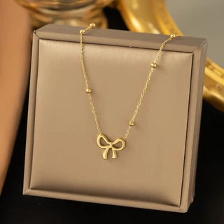 Gold Bow Tie สร้อยคอผู้หญิง Hypoallergenic Titanium Cubic Zirconia Vintage Dainty เครื่องประดับของขวัญ