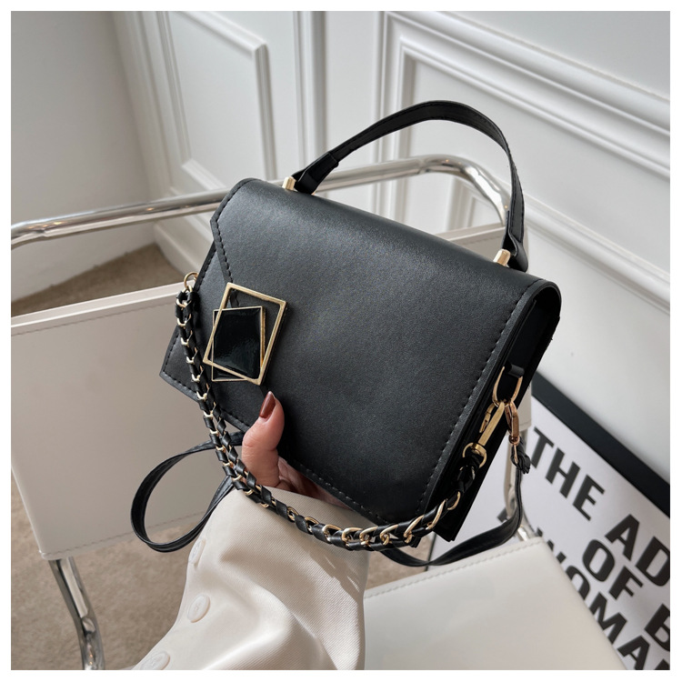 Texture Bag 2025 สไตล์ใหม่อินเทรนด์ Western-Style หญิงกระเป๋าแฟชั่น One-Shoulder Messenger กระเป๋าเนื้อกระเป๋าถือ