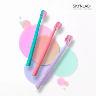 Skynlab Deep Clean Medium Soft Toothbrush แปรงสีฟัน สกินแลป ดีพคลีน มีเดียมซอฟท์ (แพ็ก 3 ชิ้น)