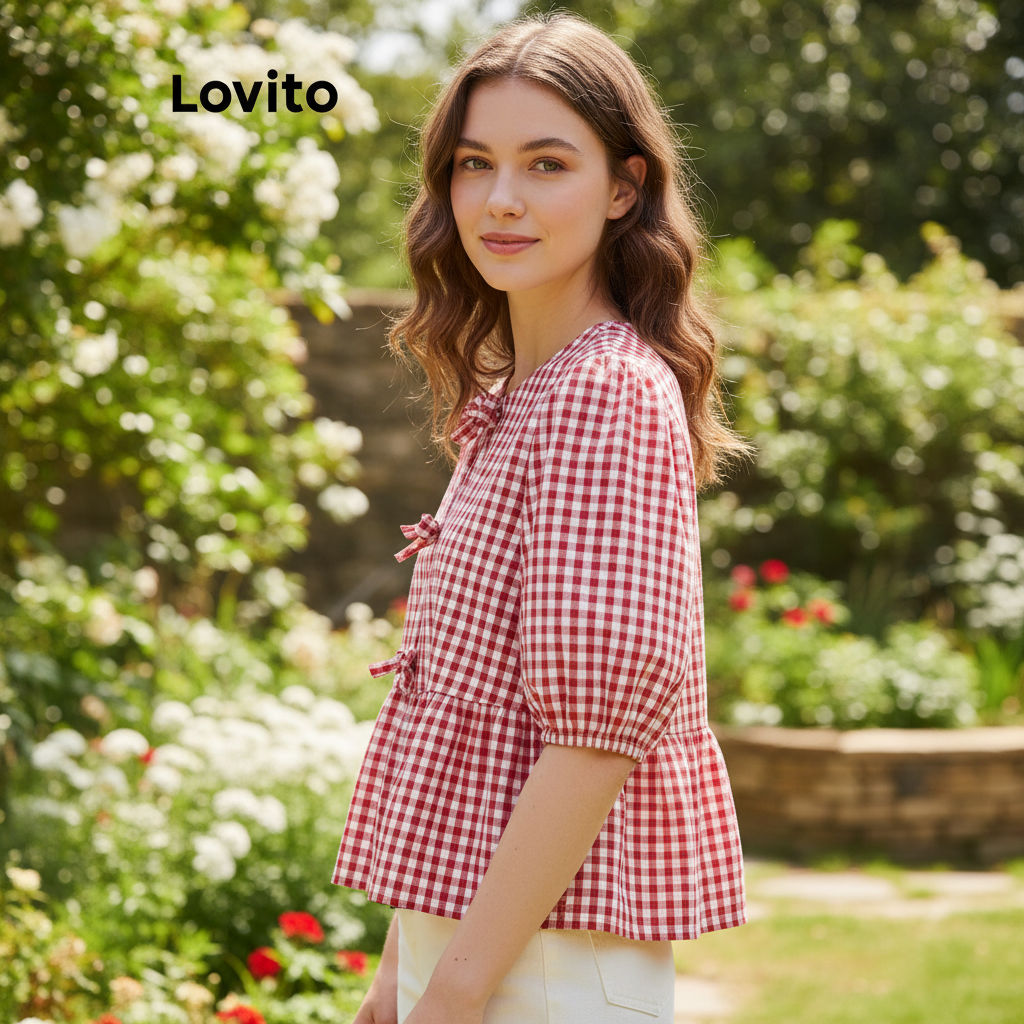 Lovito เสื้อผู้หญิงลายตาราง ผูกโบว์หน้า ดีไซน์น่ารัก เหมาะเทศกาลคริสต์มาส รหัส L101AD087