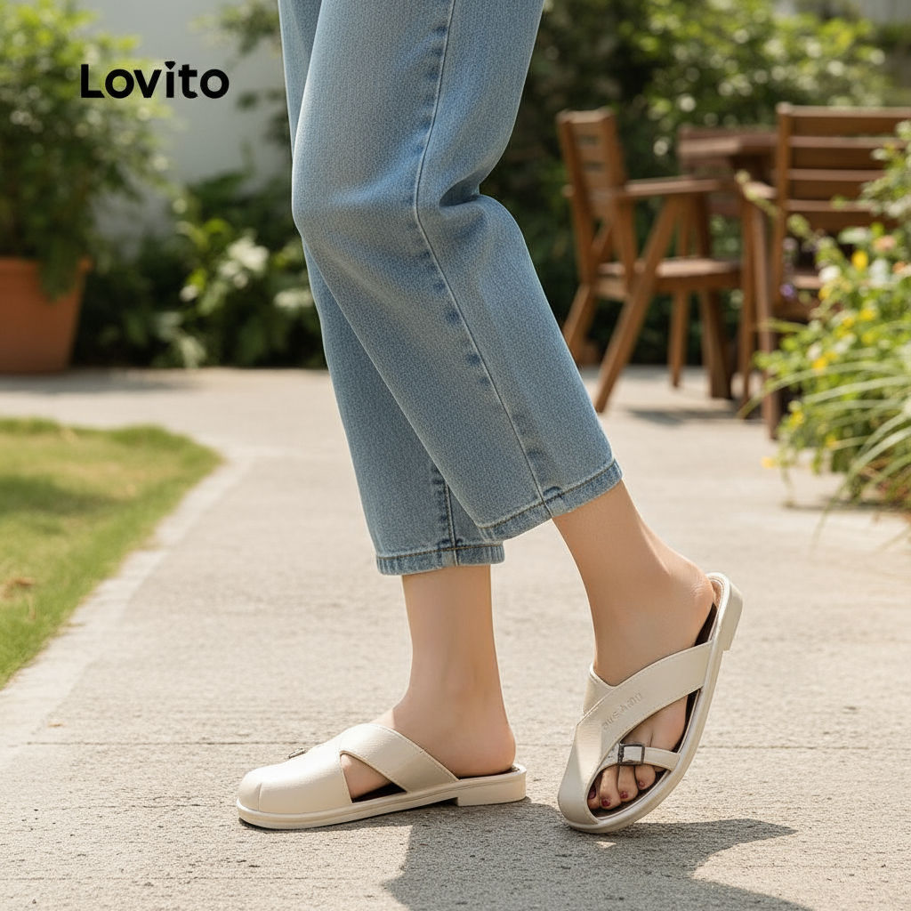 Lovito รองเท้าผู้หญิงแบบลําลอง สไตล์เกาหลี ทรงโรมัน พื้นแบน สําหรับวันหยุด LFA76303