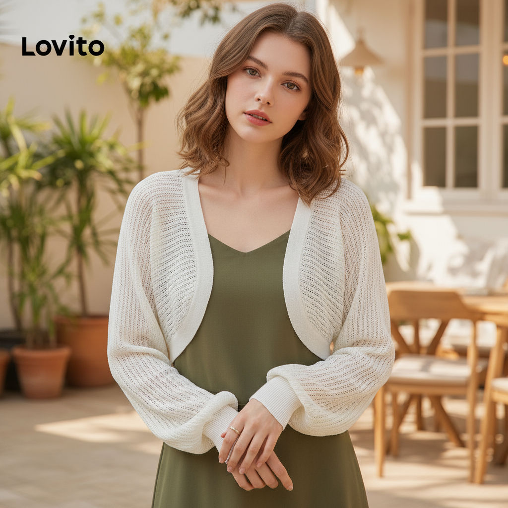 Lovito คาร์ดิแกนลําลองผู้หญิง ทรงเรียบ สีพื้น รุ่น L64AD102 (ขาว/ดํา)