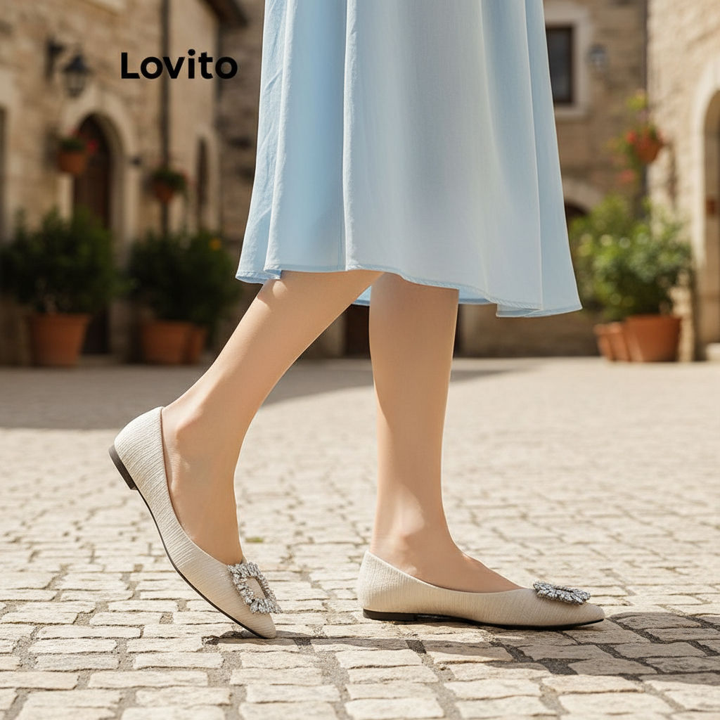 Lovito รองเท้าบัลเล่ต์ส้นเตี้ย พลอยเทียม อารมณ์ฝรั่งเศส พื้นนุ่ม ปลายแหลม ใส่สบาย สําหรับผู้หญิง LFA