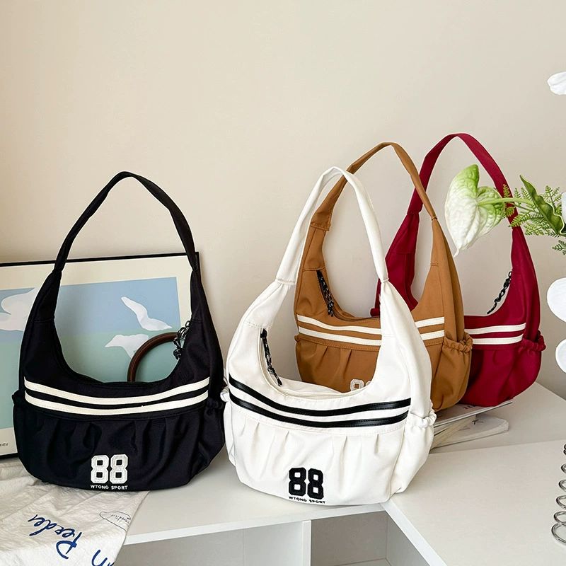 อินเทรนด์ Casual Underarm Dumpling Bag สไตล์ย้อนยุคเบสบอลรูปแบบขนาดใหญ่-ความจุ Stylish Minimalist กระเป๋าสะพาย