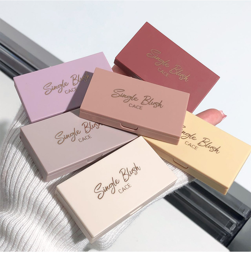Cace Moonlight Castle Single Color Blush - ผงชิมเมอร์สีชมพูความอิ่มตัวของต่ํา