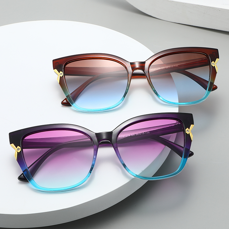 ผู้หญิงสําหรับ Cat Eye Square Uv400 แว่นตากันแดดหรูหราโลหะทอง Accent Face Slim Fit สําหรับขับรถ Trav