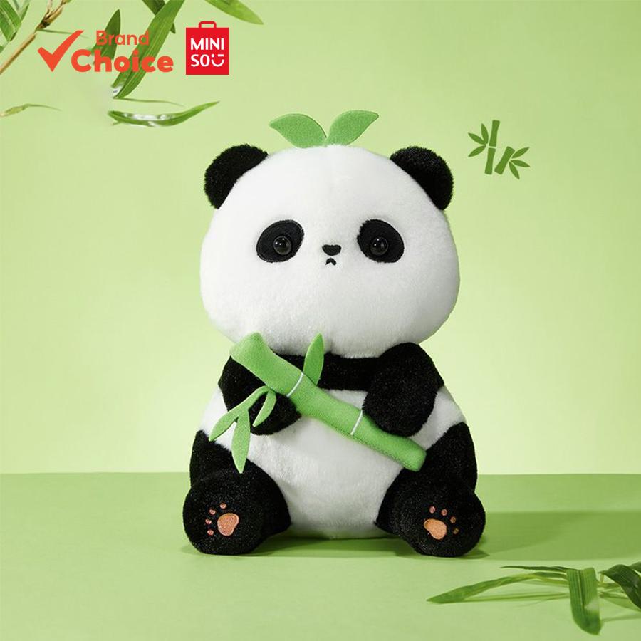 MINISO ท่านั่งแพนด้าตุ๊กตาตุ๊กตาตุ๊กตาสัตว์ตุ๊กตาของเล่นสําหรับเด็กและของขวัญคริสต์มาส 15.5 ซม.  21.5 ซม.