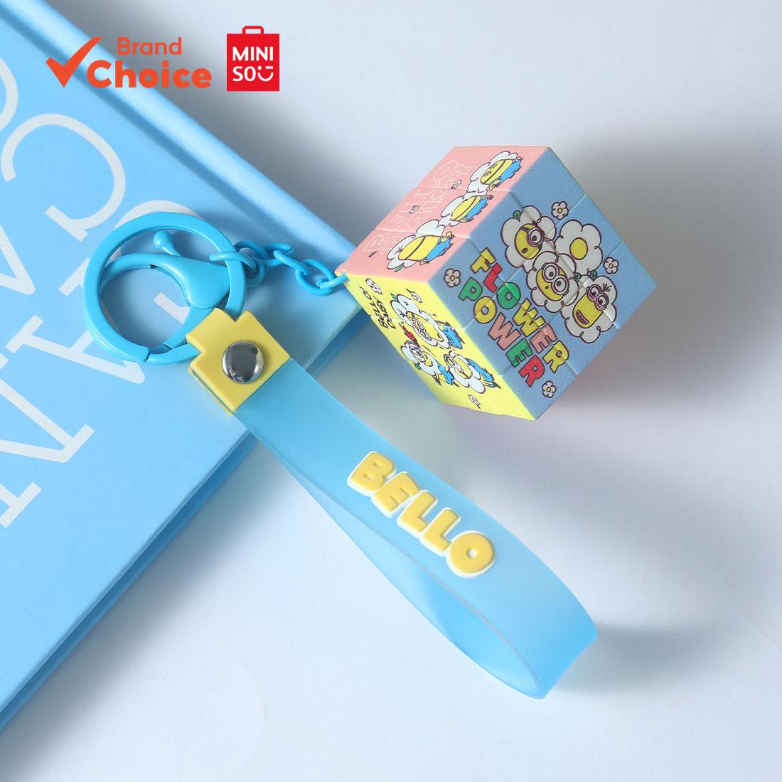 MINISO มินเนี่ยน ซีรีส์ รูบิค's คิวบ์ - พวงกุญแจน่ารักสําหรับโทรศัพท์ ขนาด 3.5 ซม.