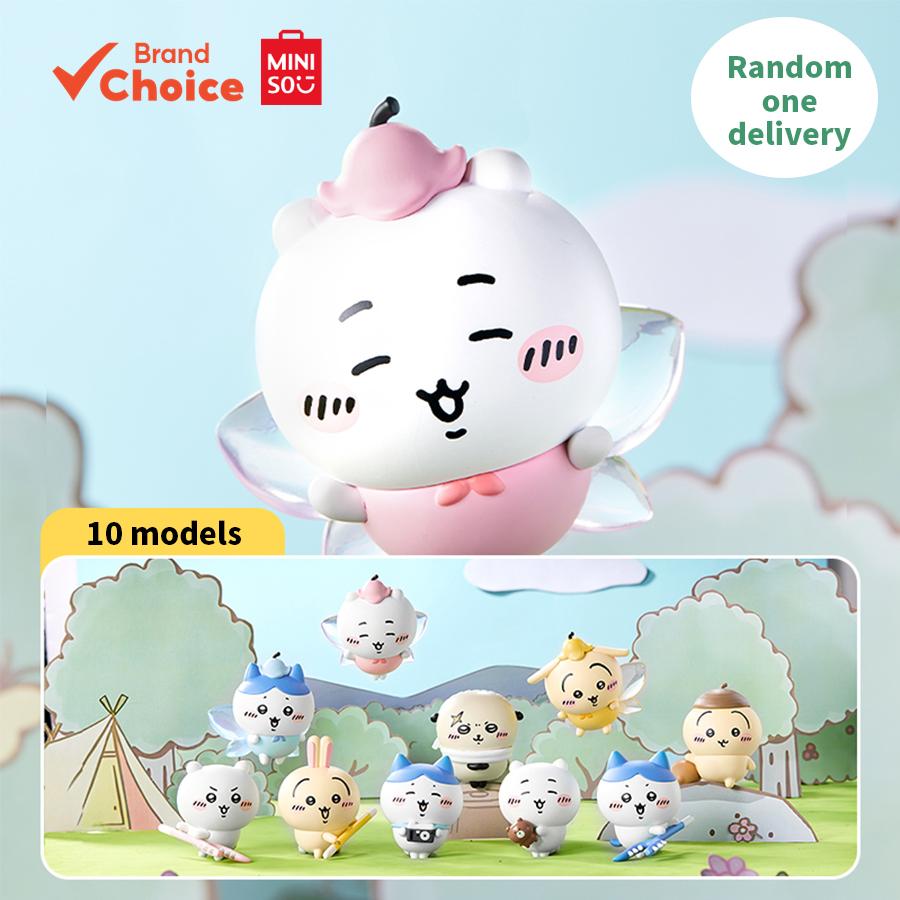 MINISO ซีรีส์ chiikawa "เพื่อนสุขสันต์" - กล่องสุ่มฟิกเกอร์น่ารักและสะสม ขนาด 7 ซม. × 7 ซม. × 10 ซม. (จัดส่งแบบสุ่ม)
