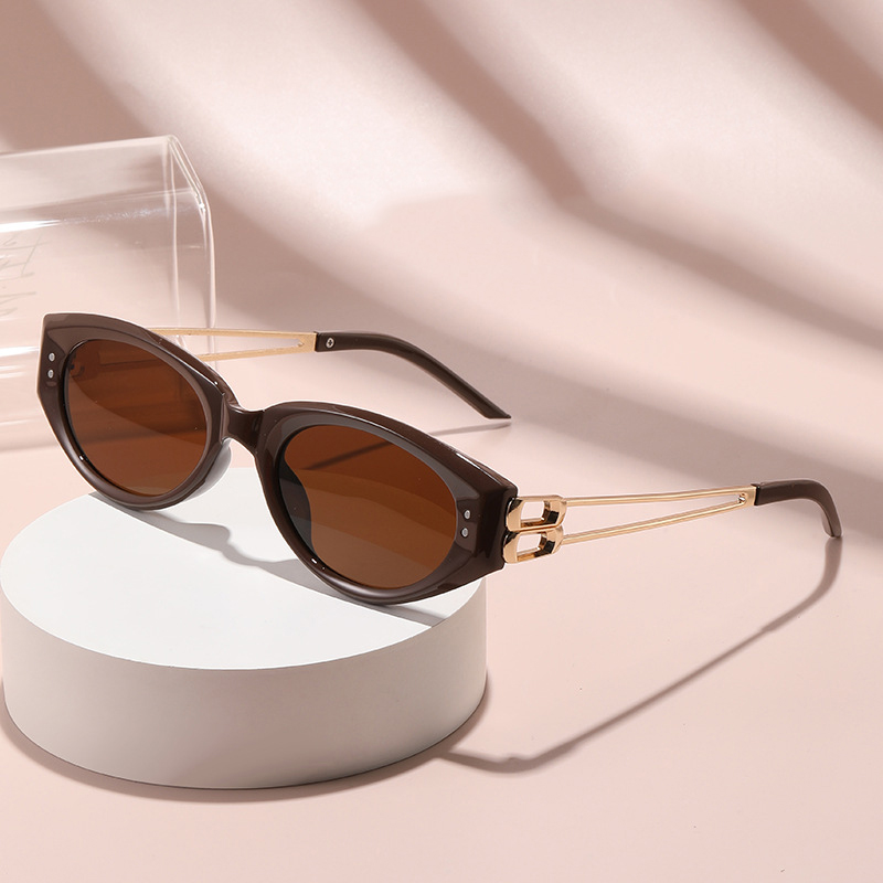 แว่นกันแดดผู้หญิง แว่นกันแดดตาแมวสไตล์วินเทจ กรอบแคบ แฟชั่น แว่นตานิรภัย UV400 - รูปที่ 5