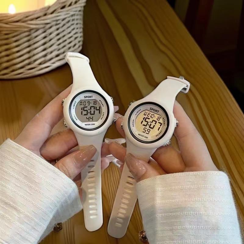Back To School Summer Kids Digital Watch จอแสดงผล LED Date Timer Night Light Gift ราคา ถูกที่สุด ดีลบีเคเค แกลเลอรีภาพที่ 2