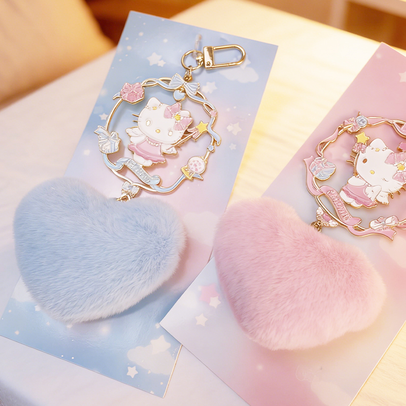MINISO  ซานริโอ เพกาซัส มินิ ซีรีส์ – น่ารัก & หัวใจ & จี้โลหะ (สไตล์เฮลโลคิตตี้, ฟ้า & ชมพู) ขนาด 20ซม. × 9ซม. × 3ซม. ราคา ถูกที่สุด ดีลบีเคเค แกลเลอรีภาพที่ 4