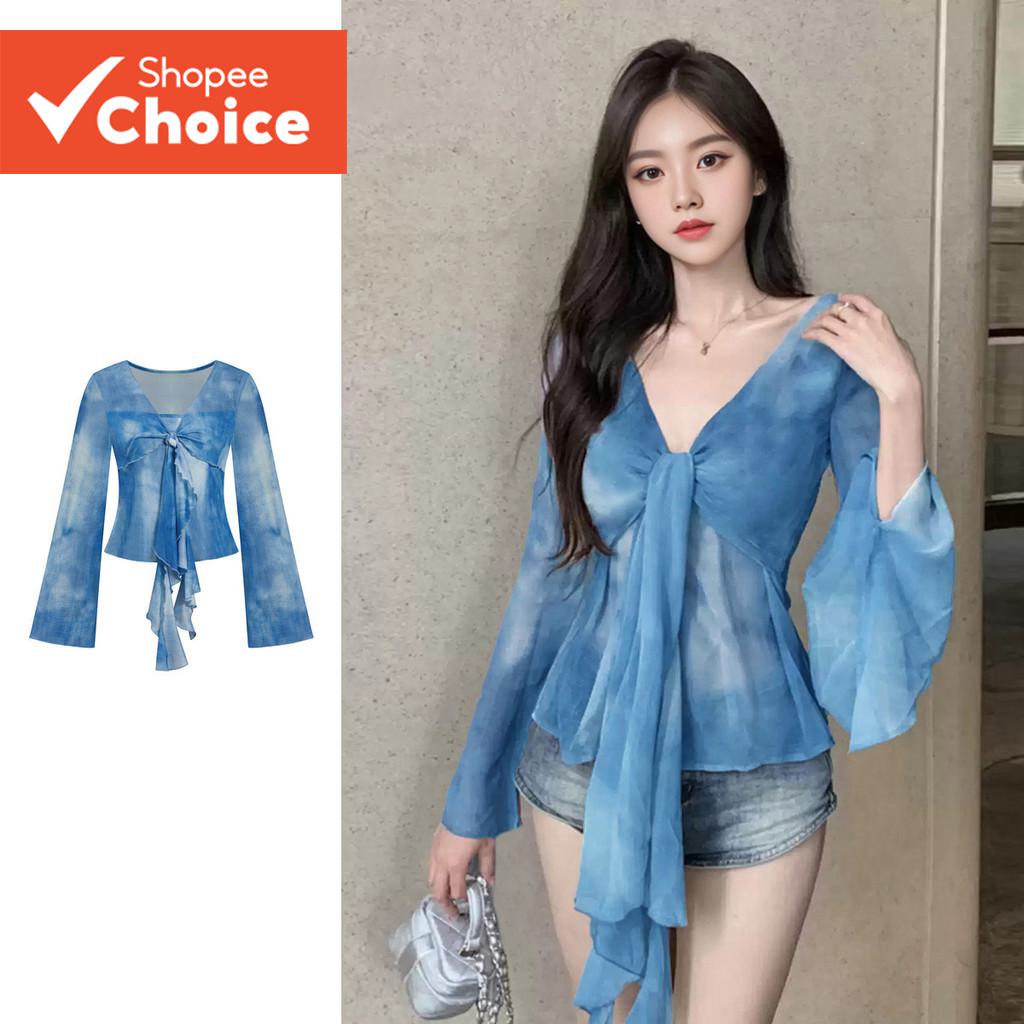 Lovito เสื้อเชิ้ตผู้หญิงสไตล์แกลมหรูหรา ผูกโบว์ ลายไท-ดาย คอปกระบายผ้าตาข่ายตัดกัน L106AD939