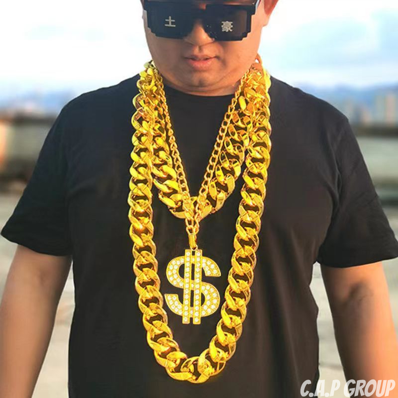 สร้อยคอทองปลอมขนาดใหญ่ ของเล่นแกล้งงานแต่งงาน ตลกสไตล์ “ชีวิตนักเลง” ยุโรป อเมริกา ดูไบ - TT CHINH