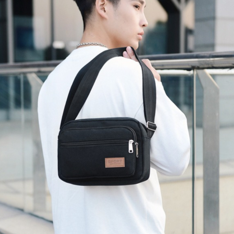 กระเป๋าสะพายไหล่ผ้าแคนวาสหลายชั้น