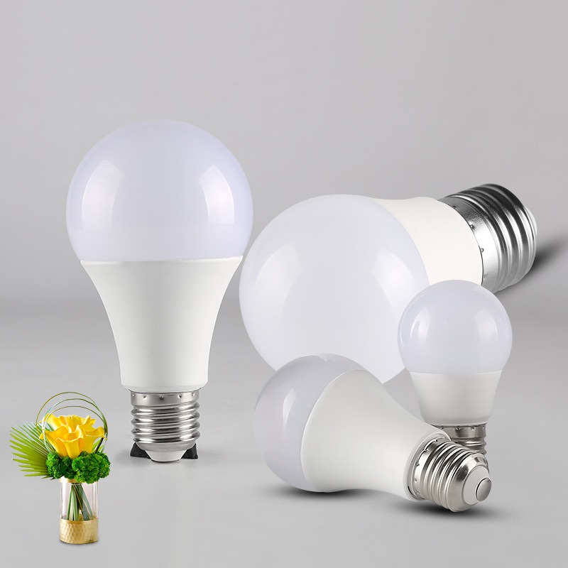ไฟ LED สีขาว 2PCS 7W A60 – E27 Super Bright กันน้ํา Non-Sensor สําหรับ Home Workshop Corridor Garage