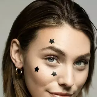 Star Hydrocolloid Acne Patch ขนาดที่สมบูรณ์แบบสําหรับแต่งหน้า Party Facial Blemish Cover สติกเกอร์ 280 ชิ้นสีดํา
