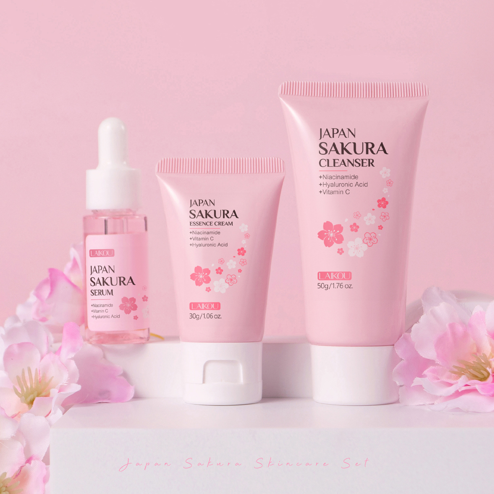Laikou Japanese Sakura Skincare Set ชุด 3 ชิ้น: น้ํายาทําความสะอาดผิวหน้า