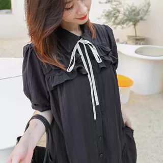 Woody Dress เดรสผู้หญิงกระดุมหน้า ทรง Oversize สำหรับใส่เที่ยวคาเฟ่ เที่ยวทะเล