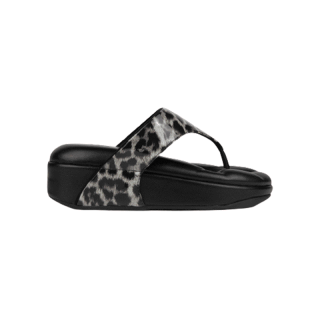 SHU SOFASHOES EASY CHIC - GLOSSY BLACK LEOPARD รองเท้าแตะ