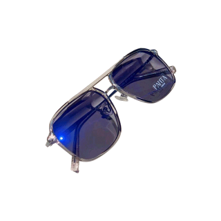 โปรโมชั่น : ลด50%ใส่โค้ดDET50MARNL38 แว่นบลูออโต้ Fade Gray  ซองหนัง