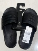 reviewร้านแนะนำ ลด10 ใส่โค้ดZJJZTJ รองเท้าแตะ Adidas รุ่น Adilette ComfortGZ5891 GZ5892 GZ5893 GZ5896 GX7222  comment 3