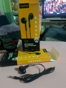 reviewร้านแนะนำหูฟัง Realme Buds 2 เสียงเพราะ แจ๊คกลม มีไมค์ในตัว 2 สี ขาวและดำ พร้อมประกัน 1 ปี comment 2