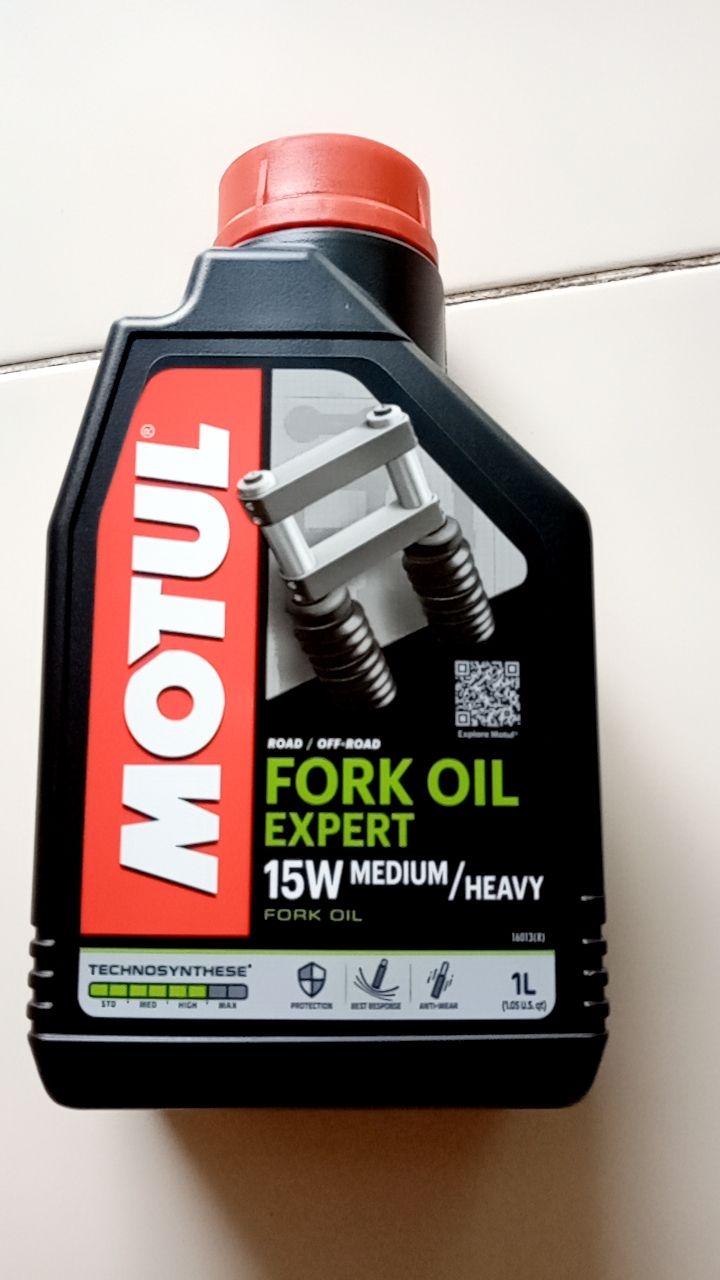 MOTUL (モチュール) FORK OIL EXPERT (フォークオイル エキスパート ヘビー) HEAVY 20W 1L バイク用 品番 105928