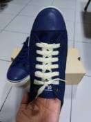 reviewMc Jeans รองเท้าผ้าใบ กันน้ำ สียีนส์ พร้อมเชือกรองเท้า ทรงสวยคลาสสิก ใส่ได้ทั้งชายและหญิง M09Z016 comment 4