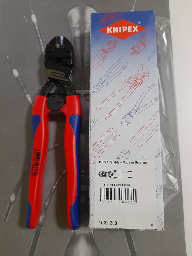 KNIPEX CoBolt Compact Bolt Cutter - 200 mm คีมตัดสลักขนาดกะทัดรัด 200 มม.  รุ่น 7132200 | Shopee Thailand